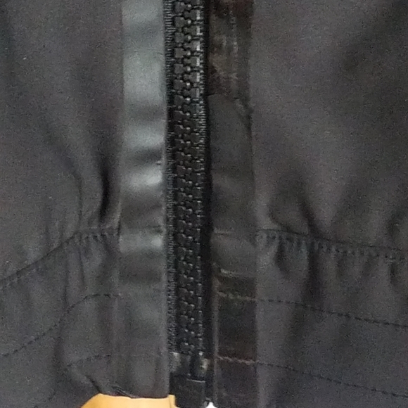 FLAWED Lululemon's Mens Black Jacket Large - Picture 5 of 13